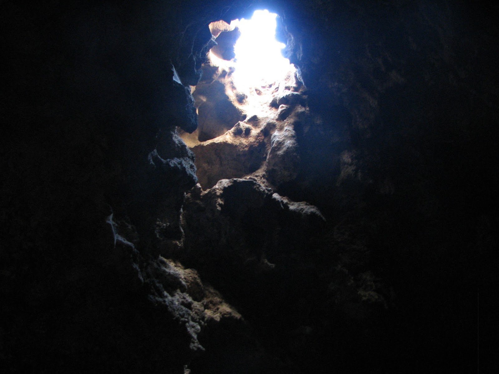 007 - Cave Entrance