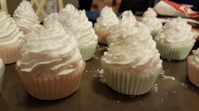 Bath Bakery's Cupcake Bath Bomb