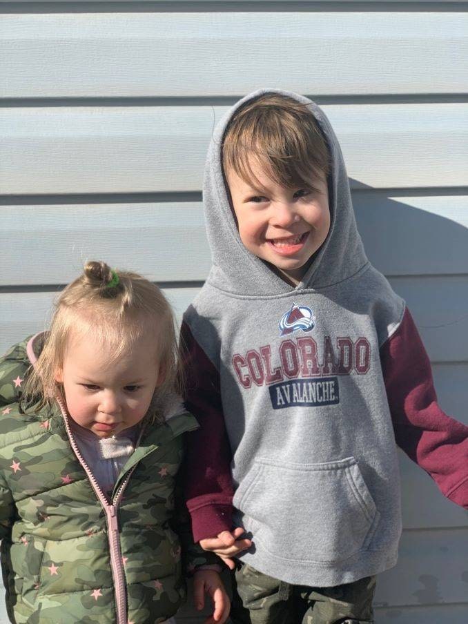 Chantel’s children Beau (4) and Harper (2) enjoying the nice weather!-min