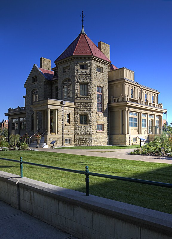 haunted house tour calgary