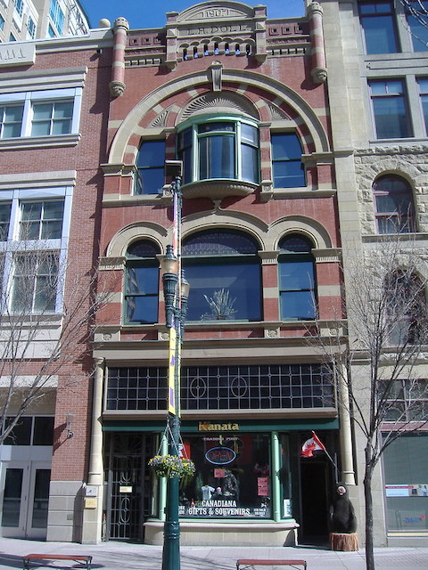 haunted house tour calgary