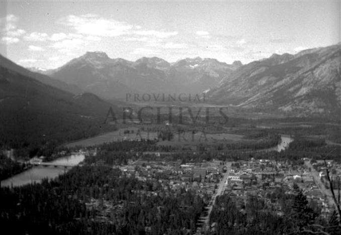 1946-View of Banff from Tunnel Mountain