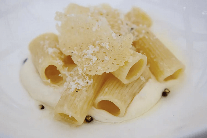 Pasta con Crema di Parmigiano Reggiano