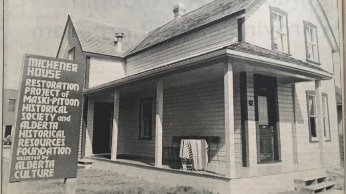 Historic Photographs of the Oldest Buildings in Alberta