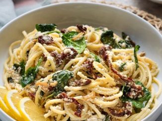 Recipe for Lemony Ricotta, Spinach and Sundried Tomato Pasta