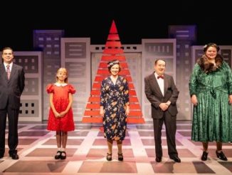 Review: Miracle on 34th Street at Rosebud Theatre