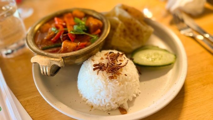 Wok & Co: Locally-Sourced Pan-Asian Cuisine Arrives in Calgary