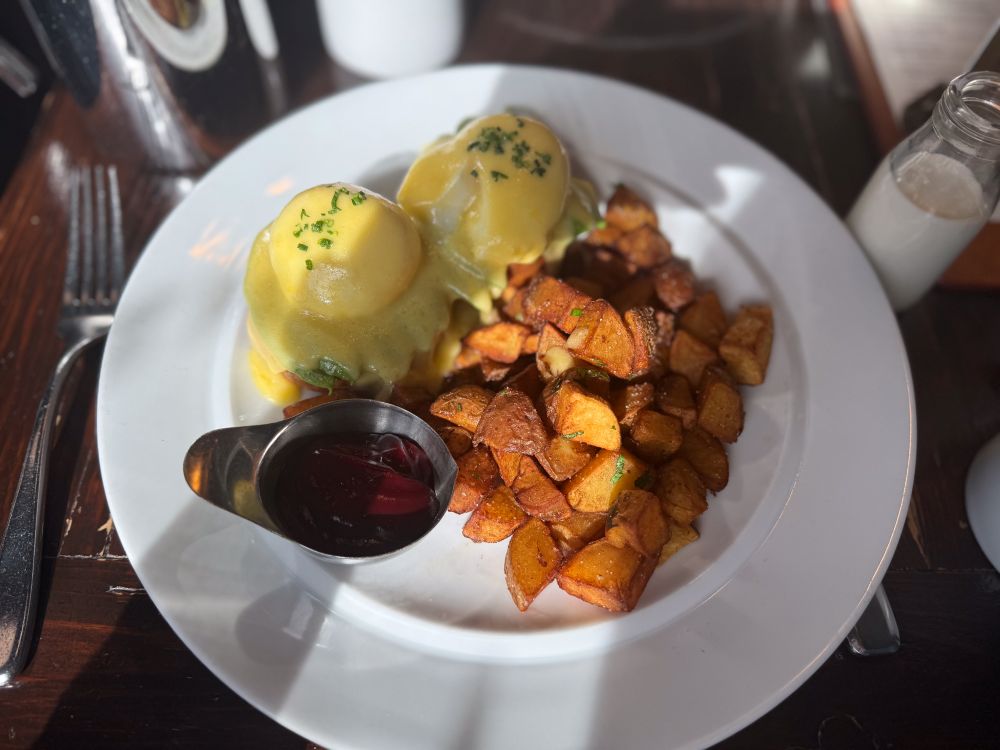 The Nash: Historic Inglewood Gem Debuts New Breakfast Menu