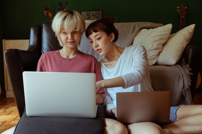 women on a computer